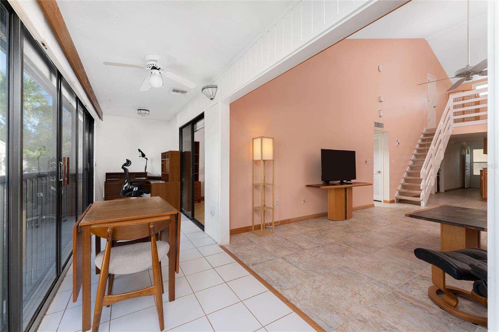 Image 39 of 64 For 2700 Beach Road D203