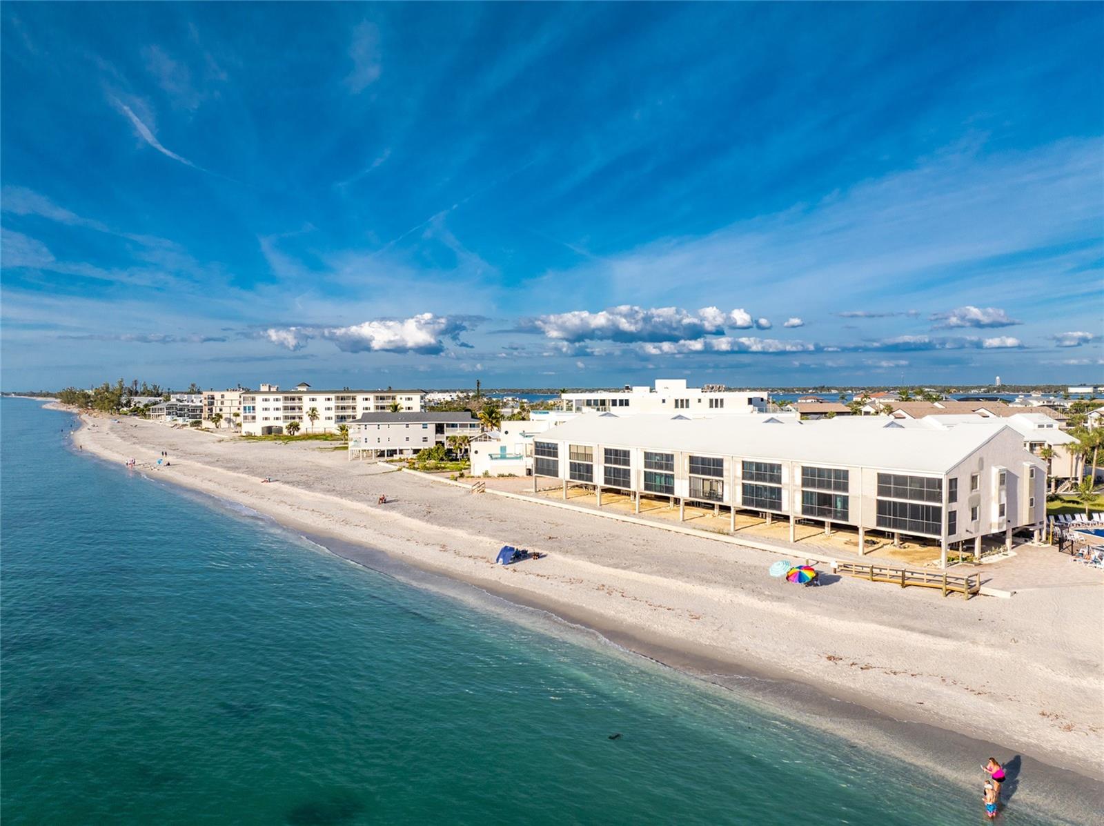 Image 46 of 64 For 2700 Beach Road D203