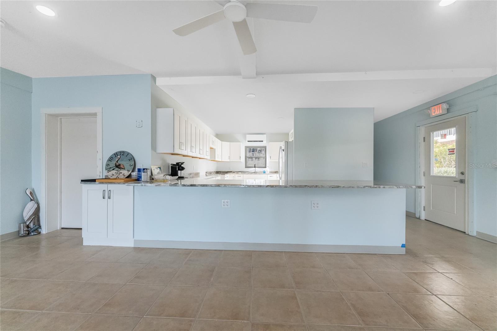 Image 50 of 64 For 2700 Beach Road D203