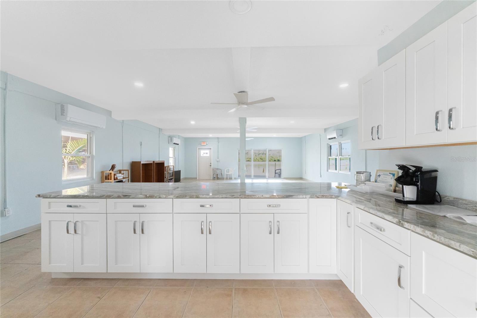 Image 53 of 64 For 2700 Beach Road D203