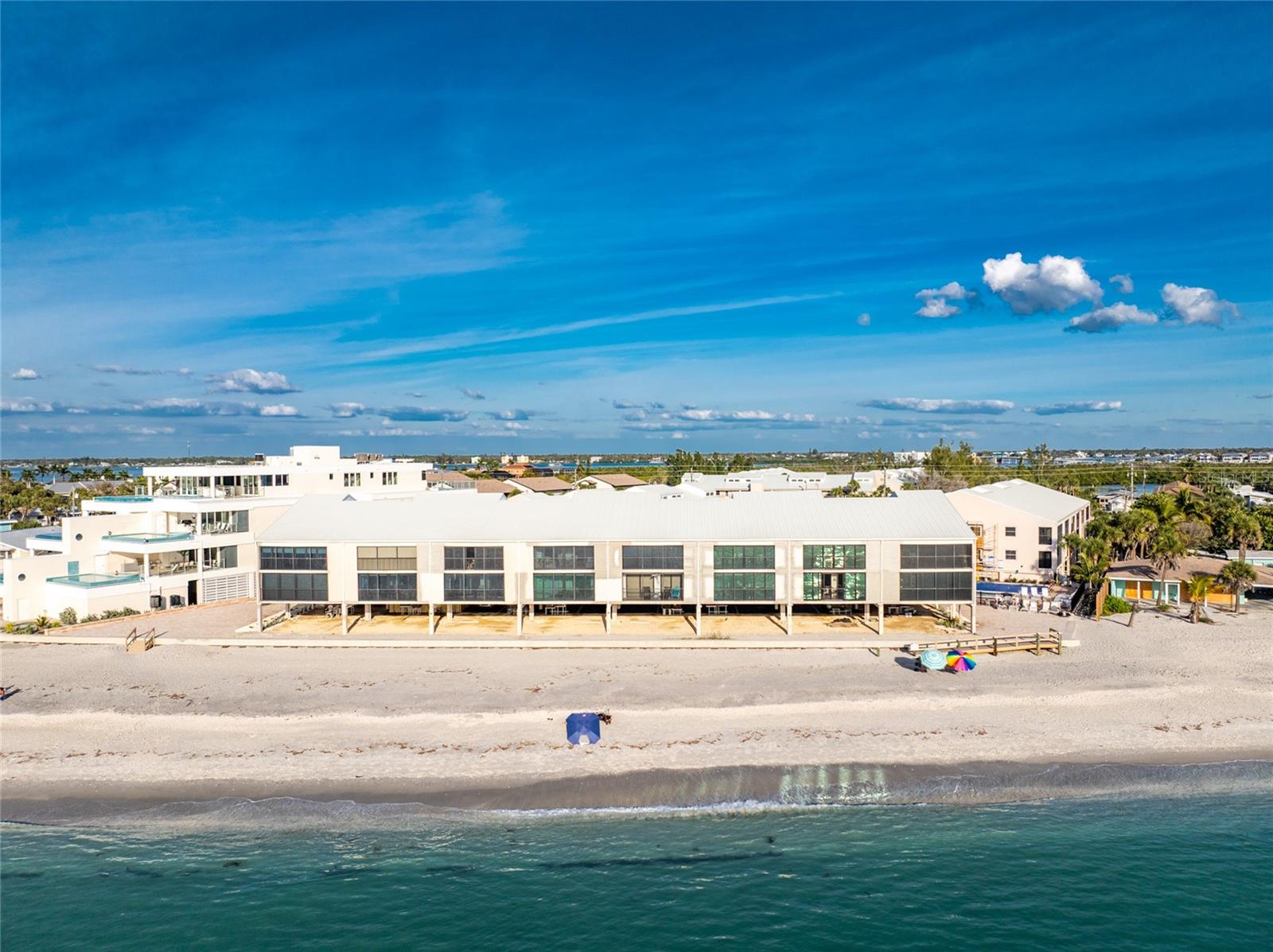 Image 58 of 64 For 2700 Beach Road D203