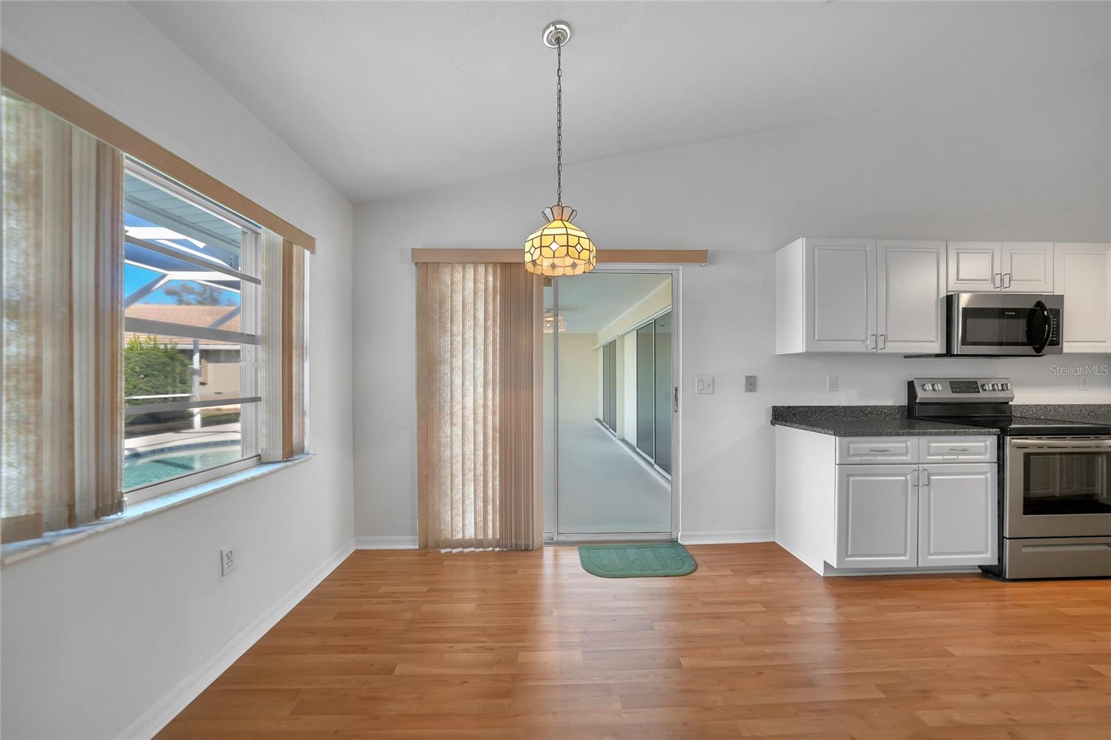 Image 16 of 73 For 1325 Covey Court