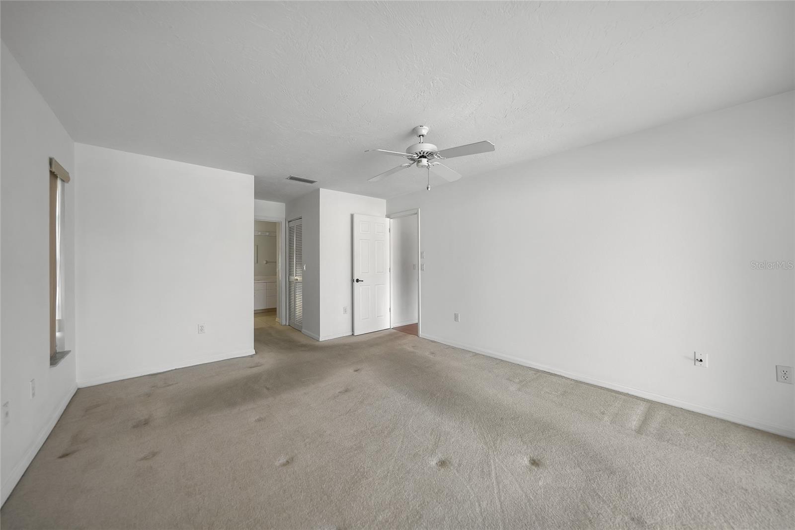 Image 24 of 73 For 1325 Covey Court