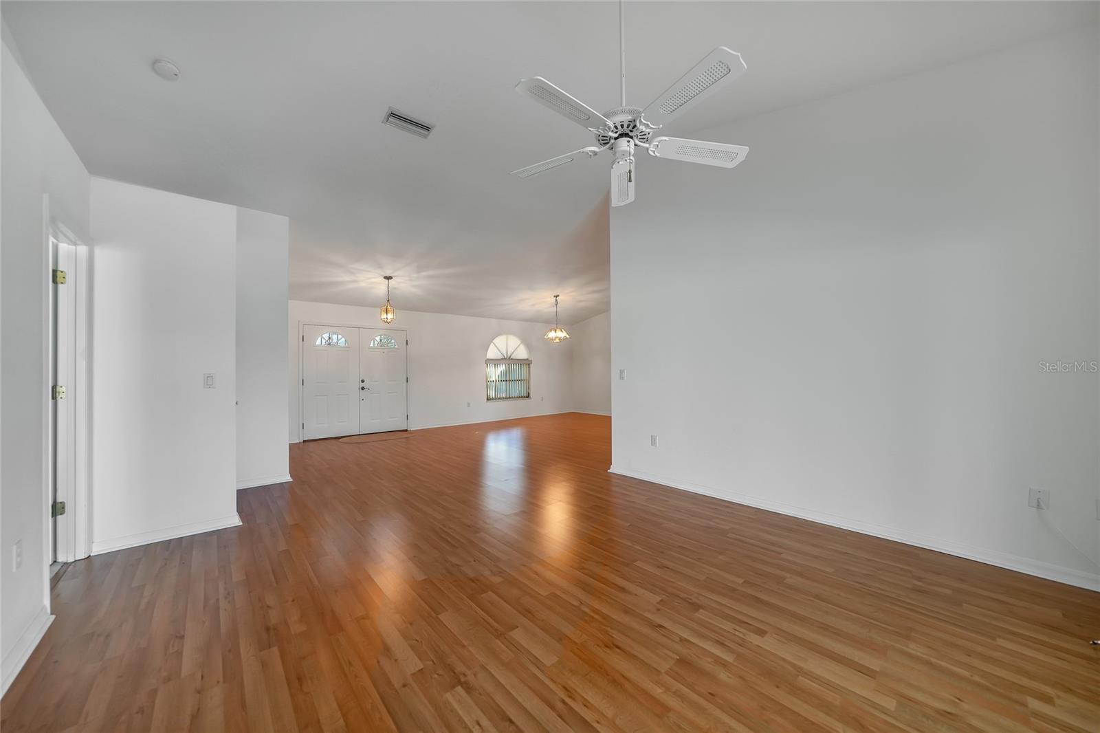 Image 6 of 73 For 1325 Covey Court