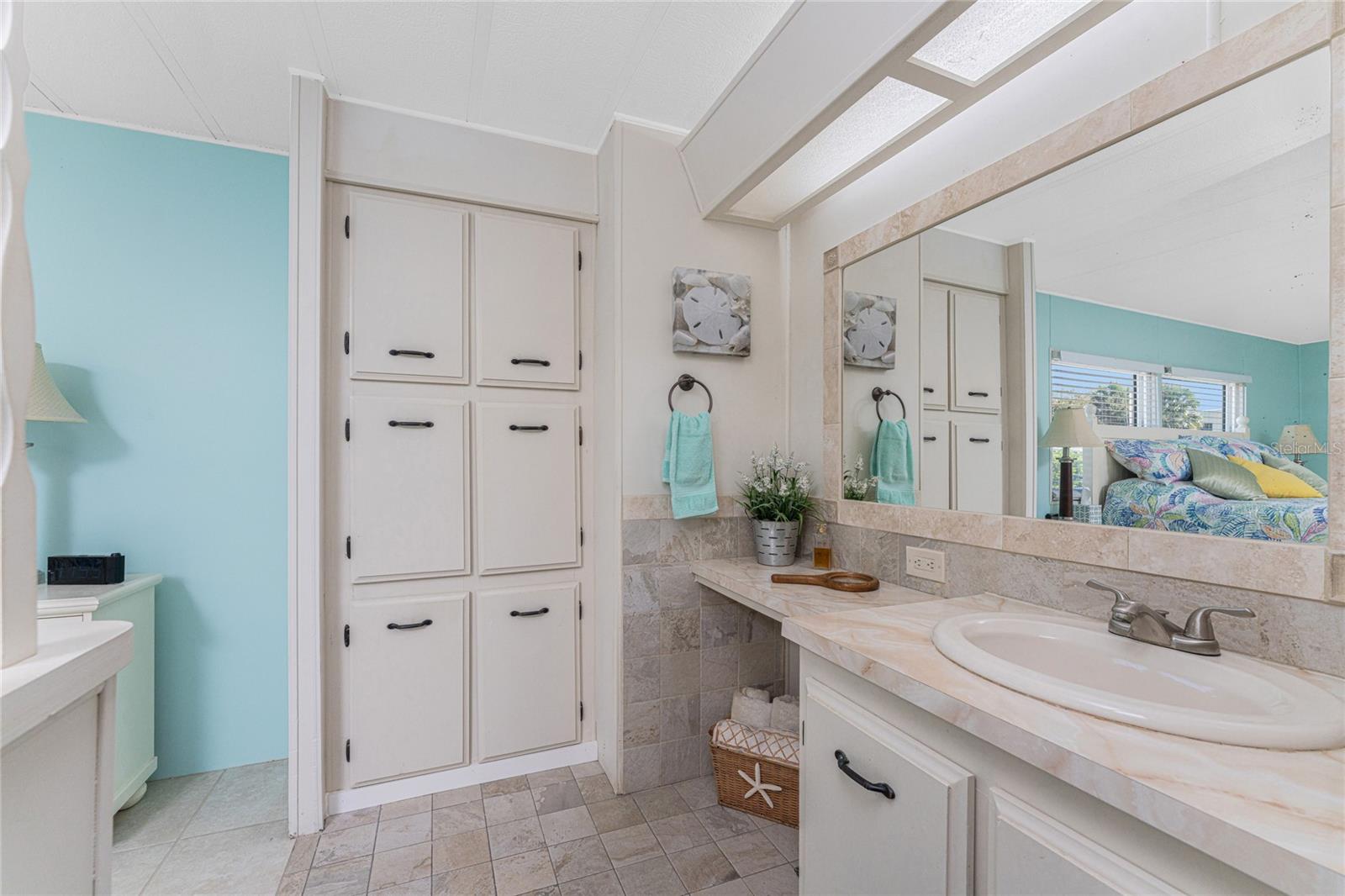 Image 29 of 49 For 6461 Falcon Drive