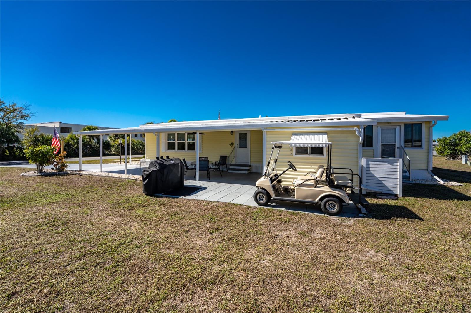 Image 37 of 49 For 6461 Falcon Drive