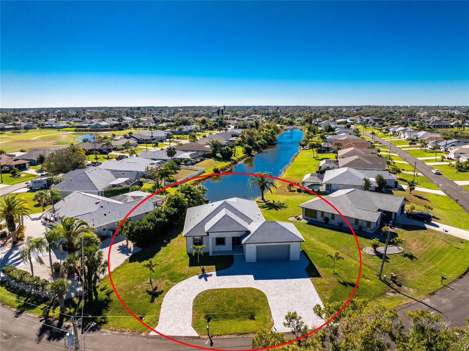 Image 41 of 50 For 27 Bunker Court