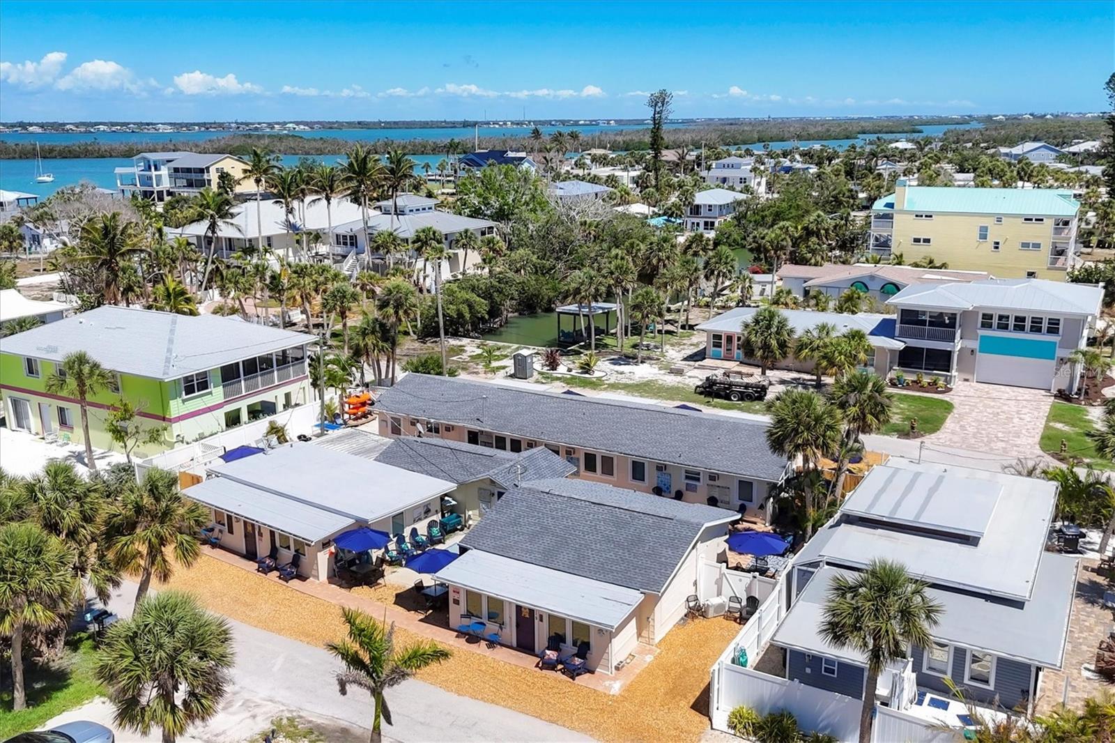 Image 3 of 94 For 115 Friendship Lane