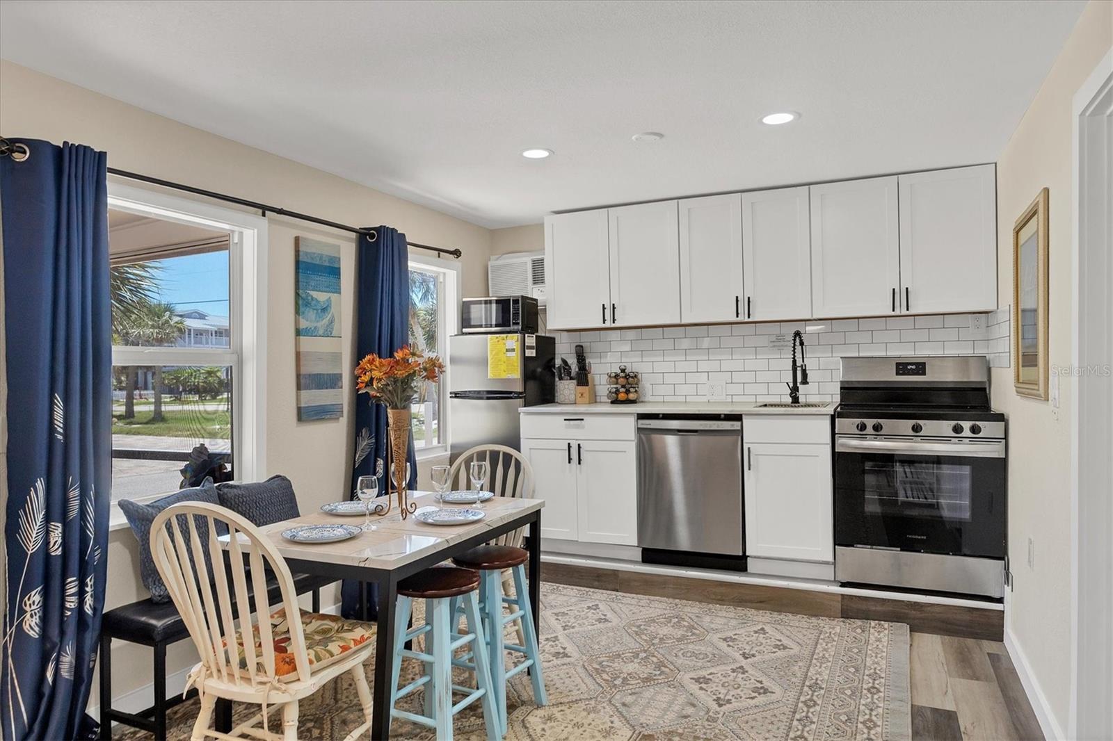 Image 34 of 94 For 115 Friendship Lane