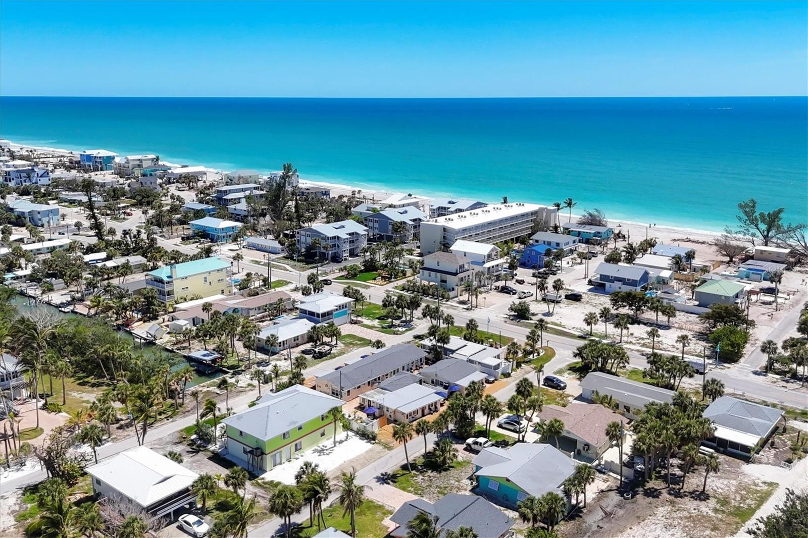 Image 4 of 94 For 115 Friendship Lane