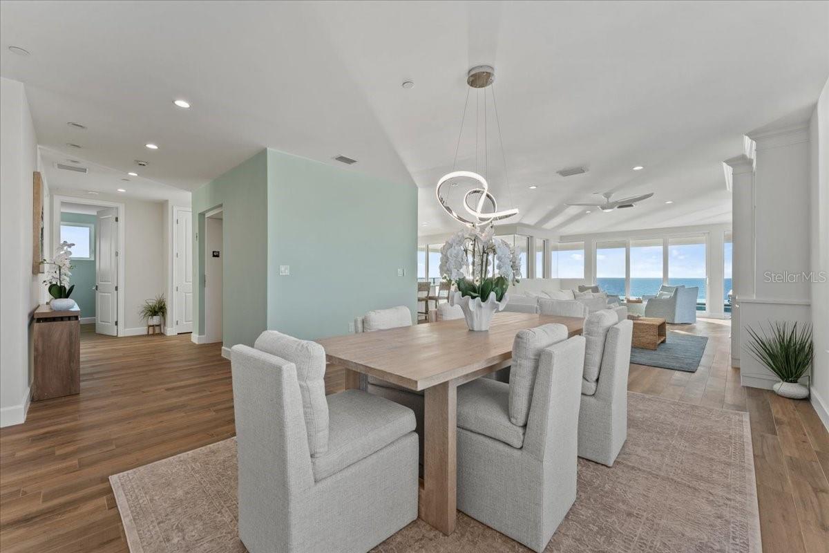 Image 10 of 86 For 2708 Beach Road 5