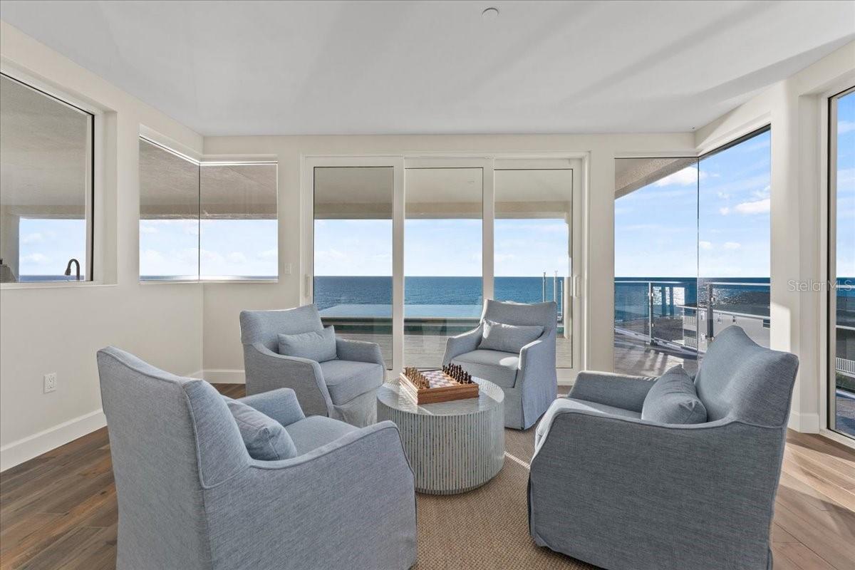 Image 19 of 86 For 2708 Beach Road 5