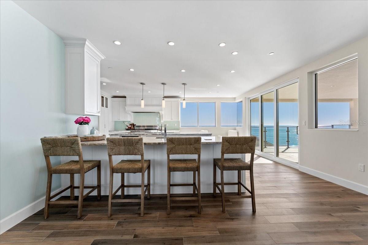 Image 24 of 86 For 2708 Beach Road 5