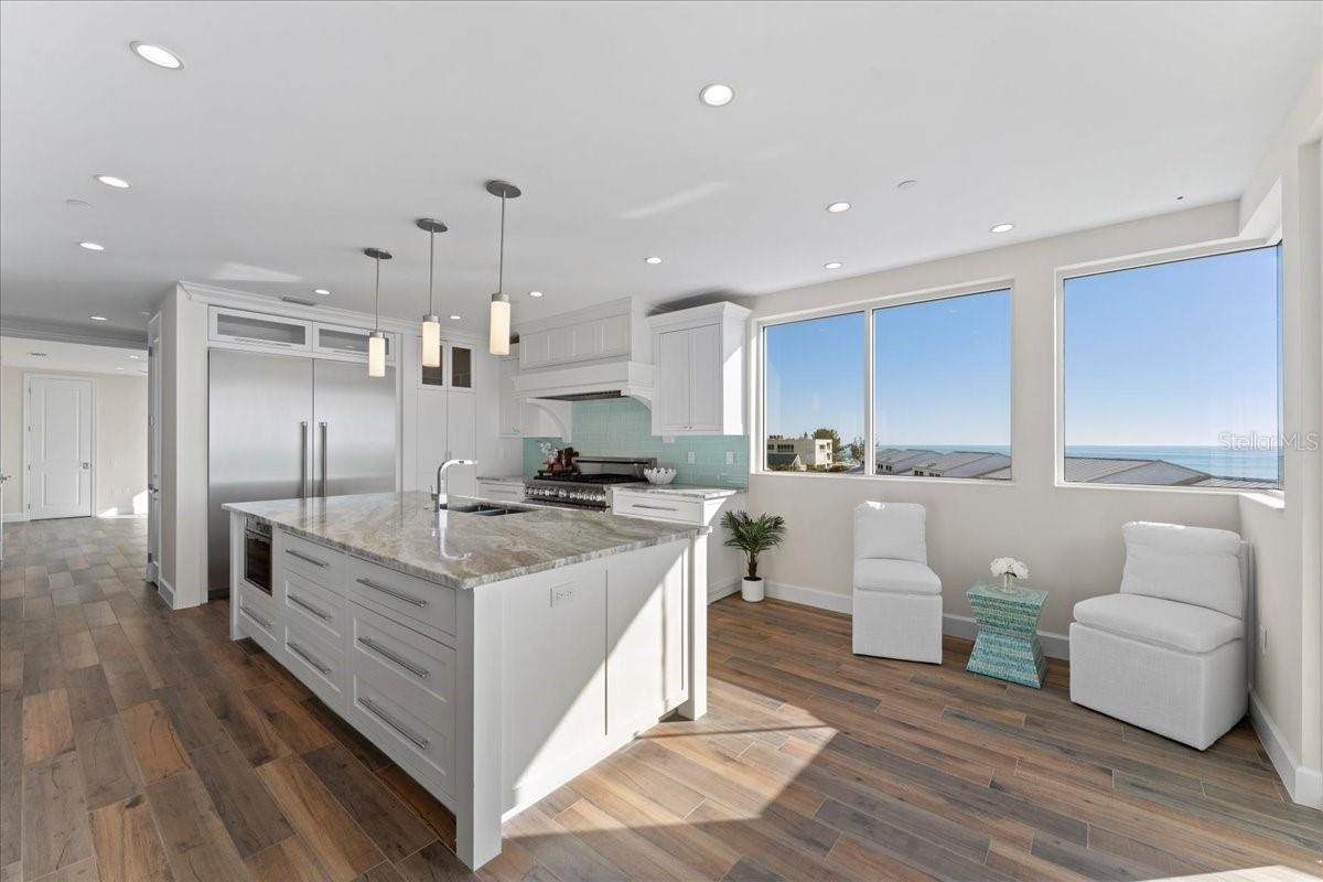 Image 25 of 86 For 2708 Beach Road 5