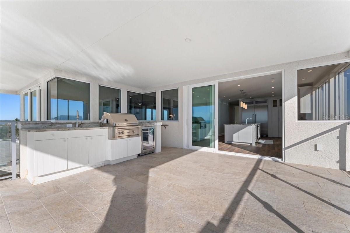 Image 35 of 86 For 2708 Beach Road 5