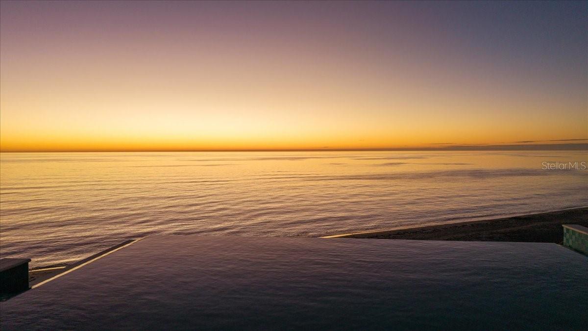 Image 71 of 86 For 2708 Beach Road 5