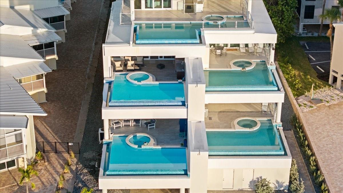 Image 82 of 86 For 2708 Beach Road 5