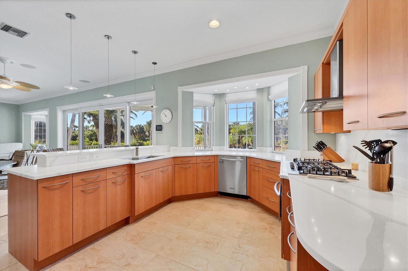 Image 13 of 51 For 10470 Sunny Dreams Terrace