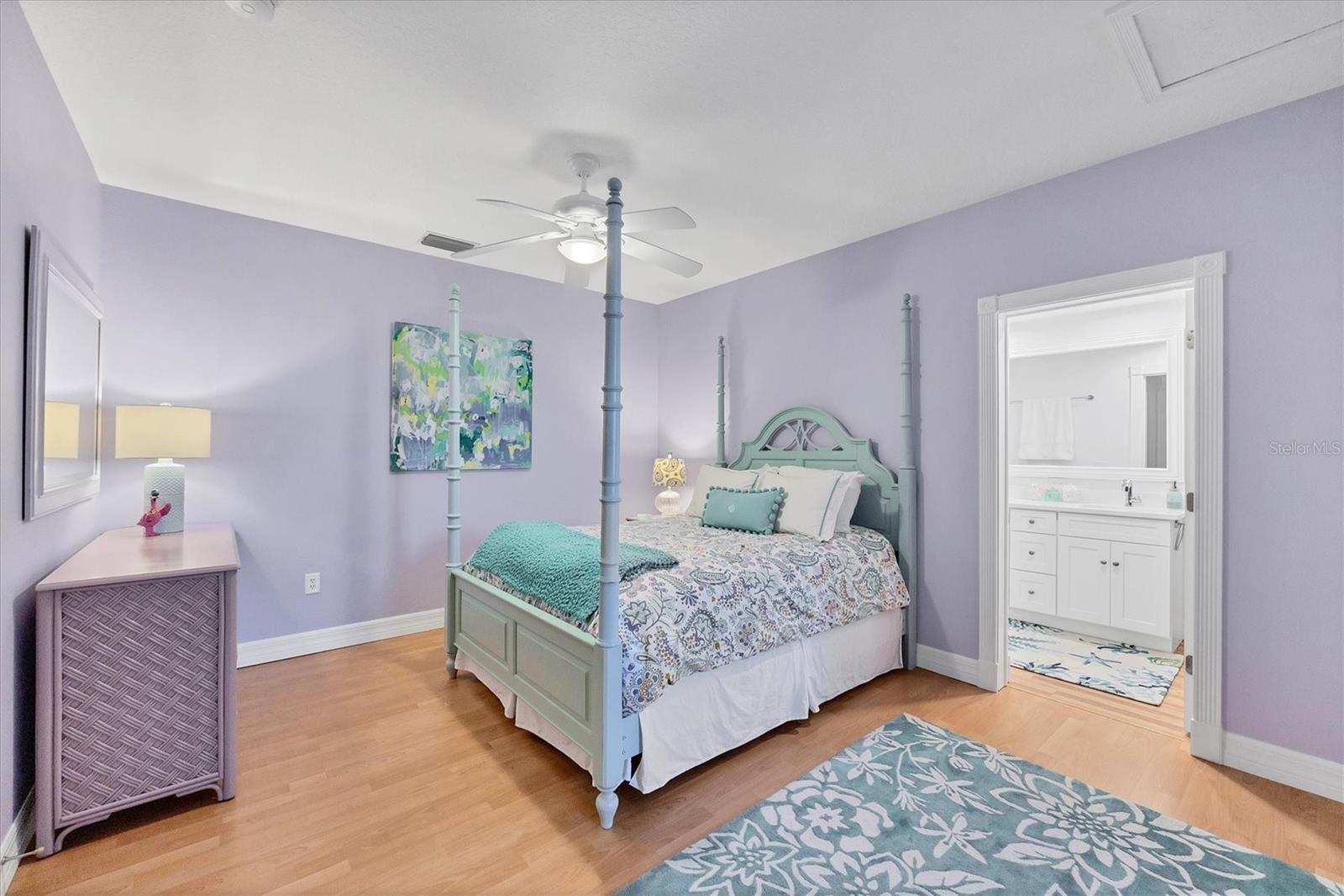 Image 22 of 51 For 10470 Sunny Dreams Terrace