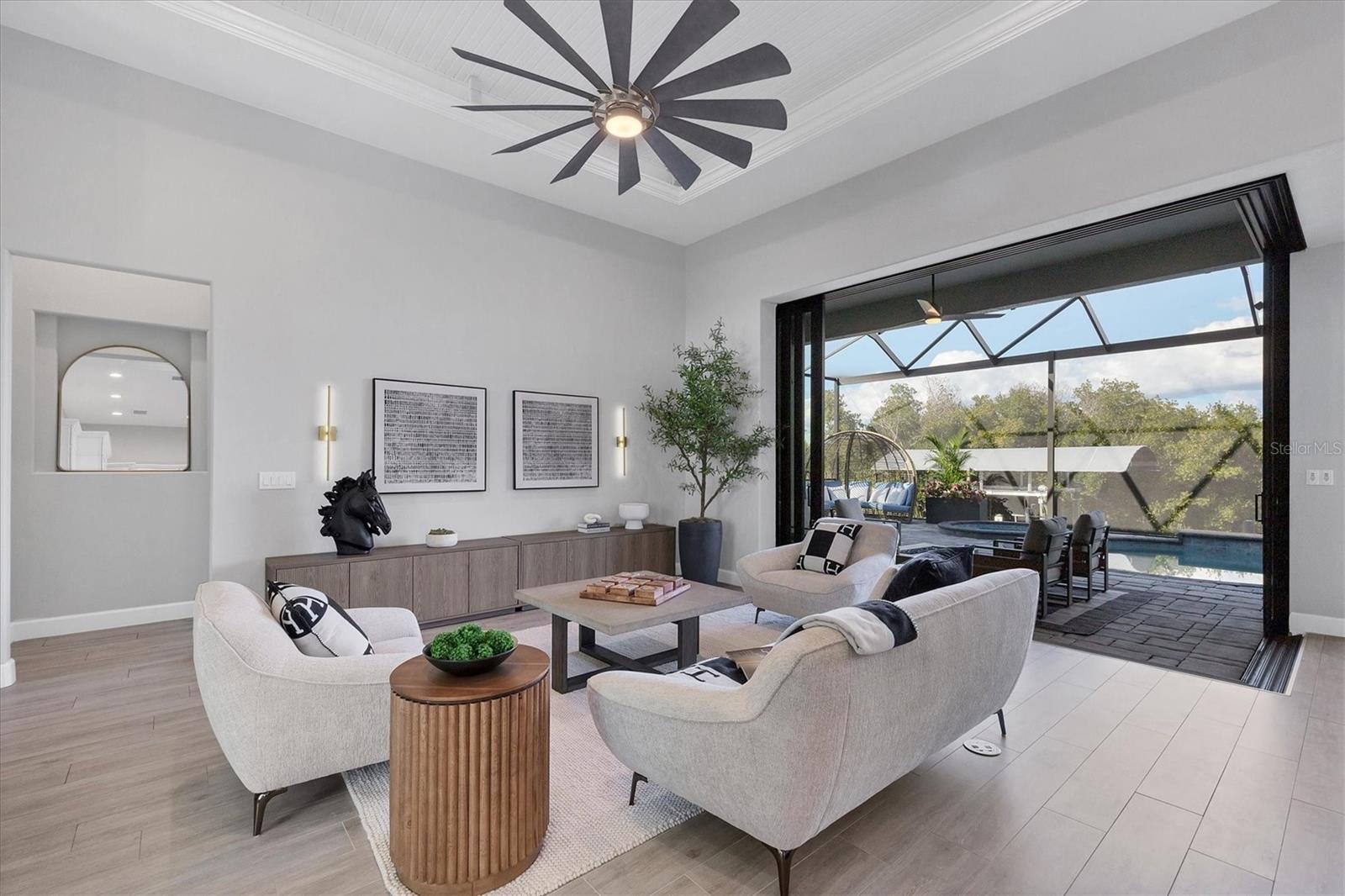 Image 13 of 82 For 15050 Leipzig Circle