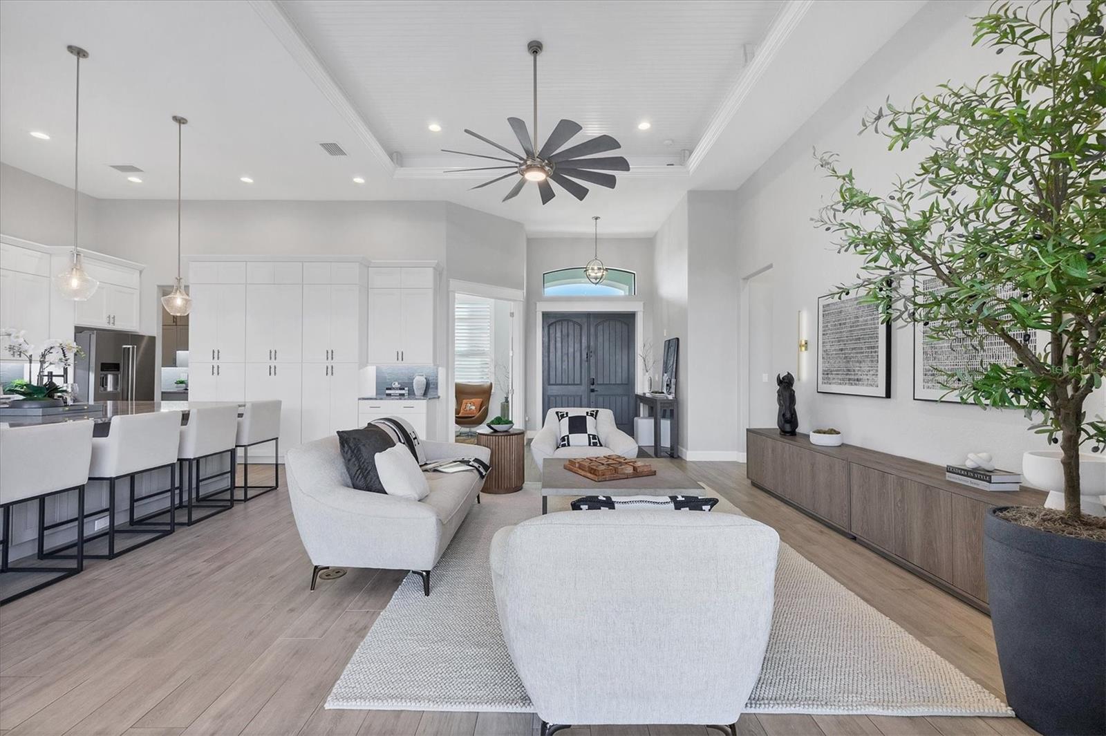 Image 14 of 82 For 15050 Leipzig Circle