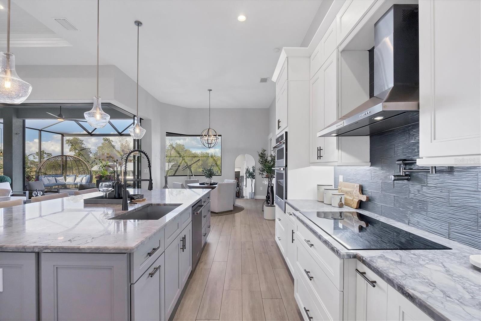 Image 19 of 82 For 15050 Leipzig Circle