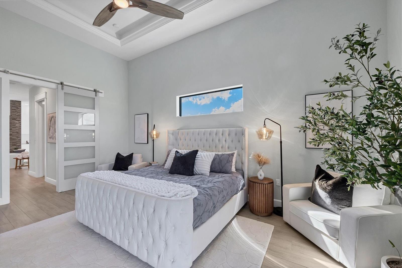 Image 23 of 82 For 15050 Leipzig Circle