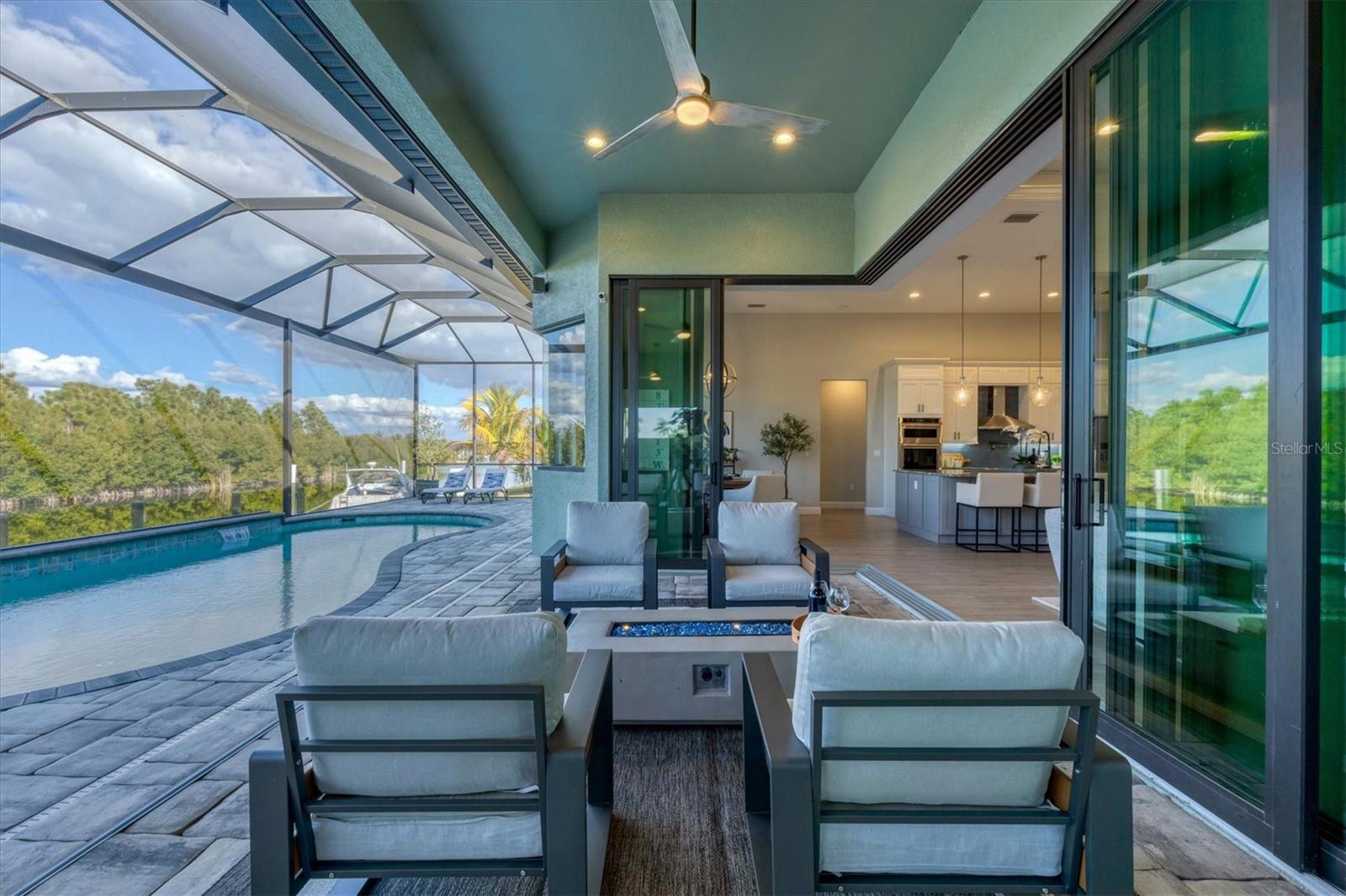 Image 43 of 82 For 15050 Leipzig Circle