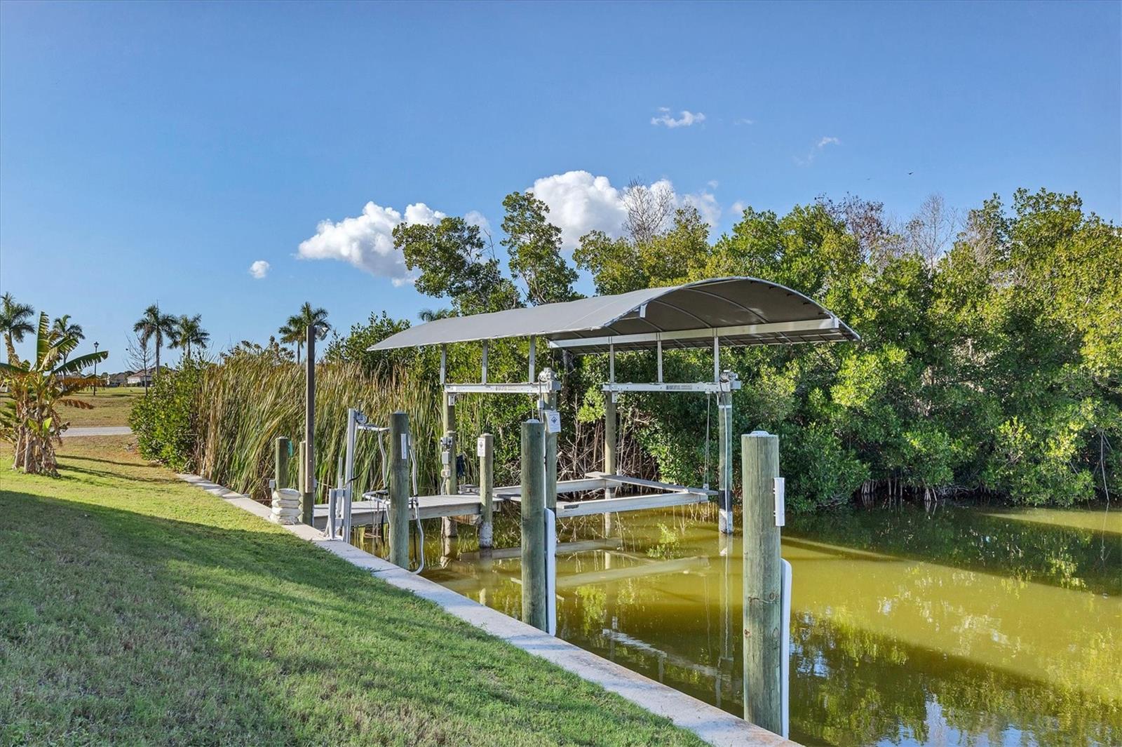 Image 52 of 82 For 15050 Leipzig Circle