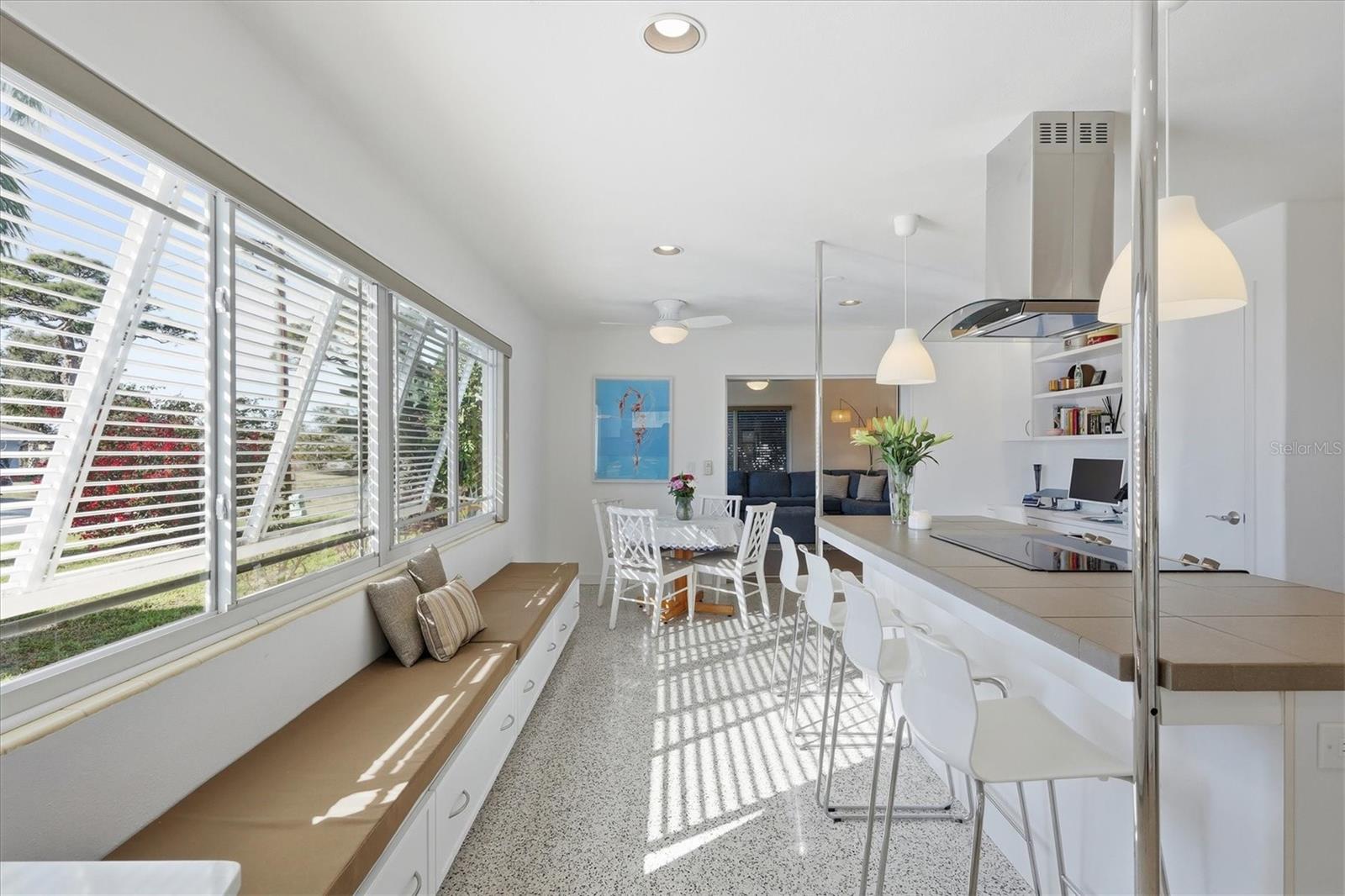 Image 18 of 57 For 1550 Barbara Place