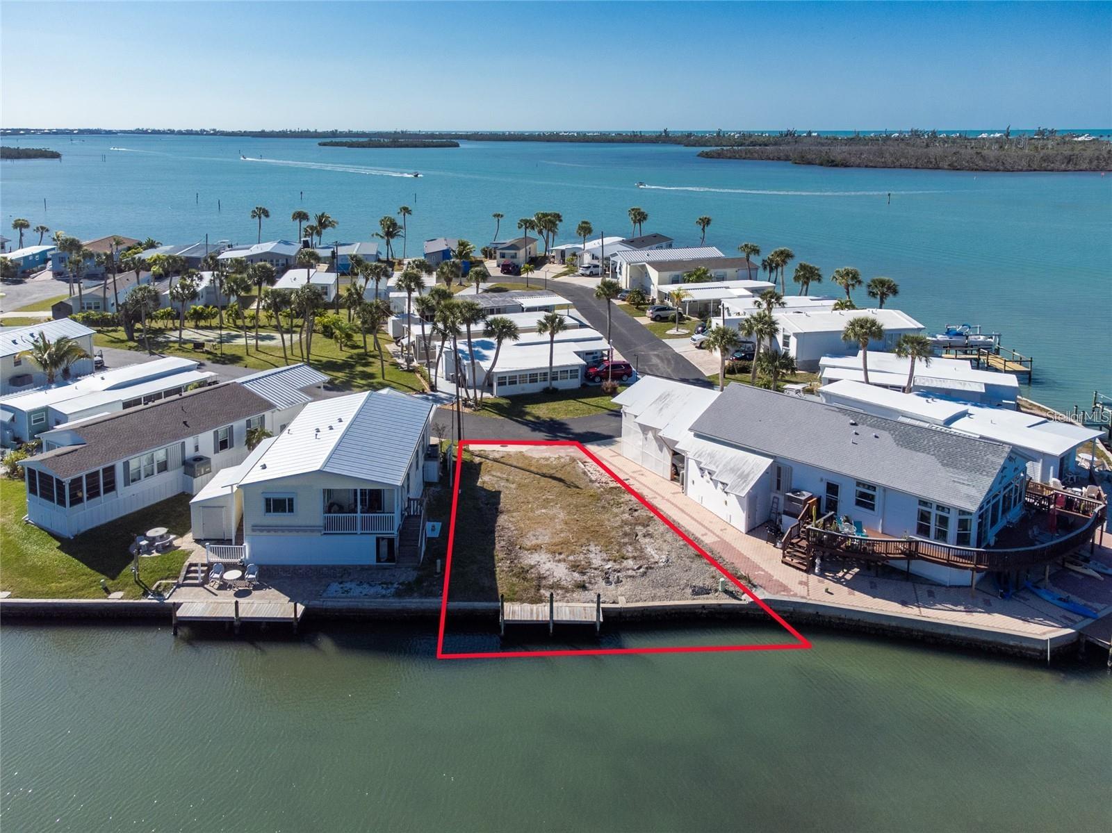 Image 2 of 11 For 7500 Park Pointe Drive 42