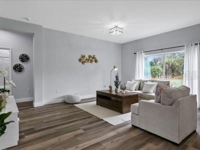 Image 17 of 30 For 12005 Helicon Avenue