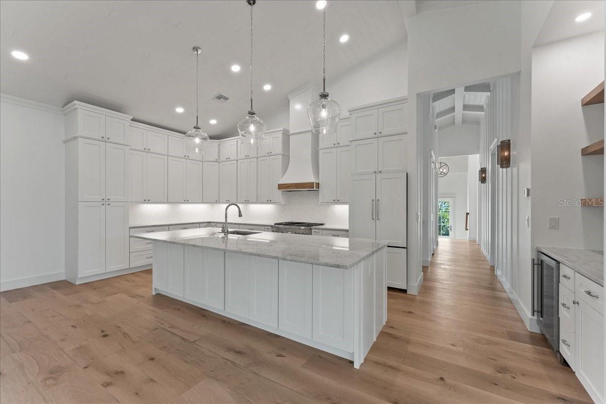 Image 17 of 75 For 847 Belcher Road