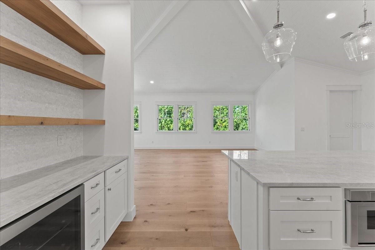 Image 20 of 75 For 847 Belcher Road