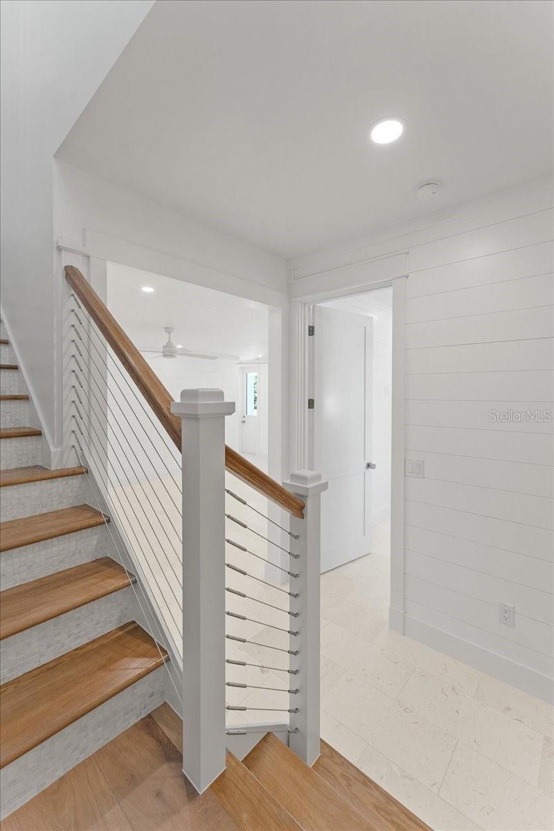 Image 47 of 75 For 847 Belcher Road