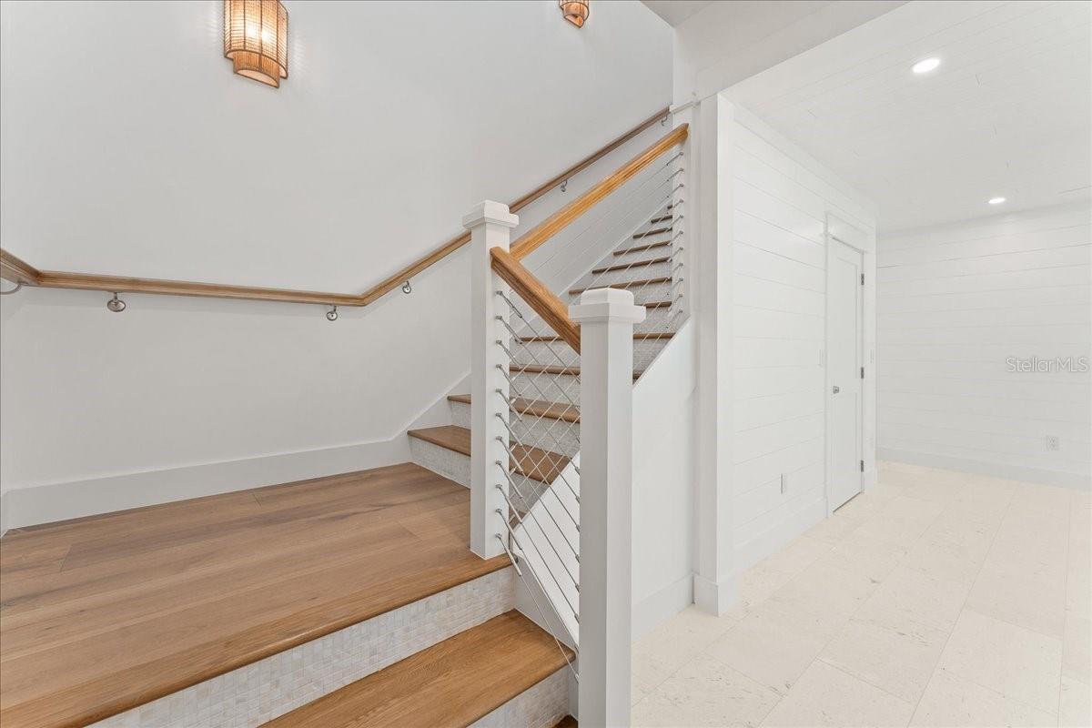 Image 48 of 75 For 847 Belcher Road