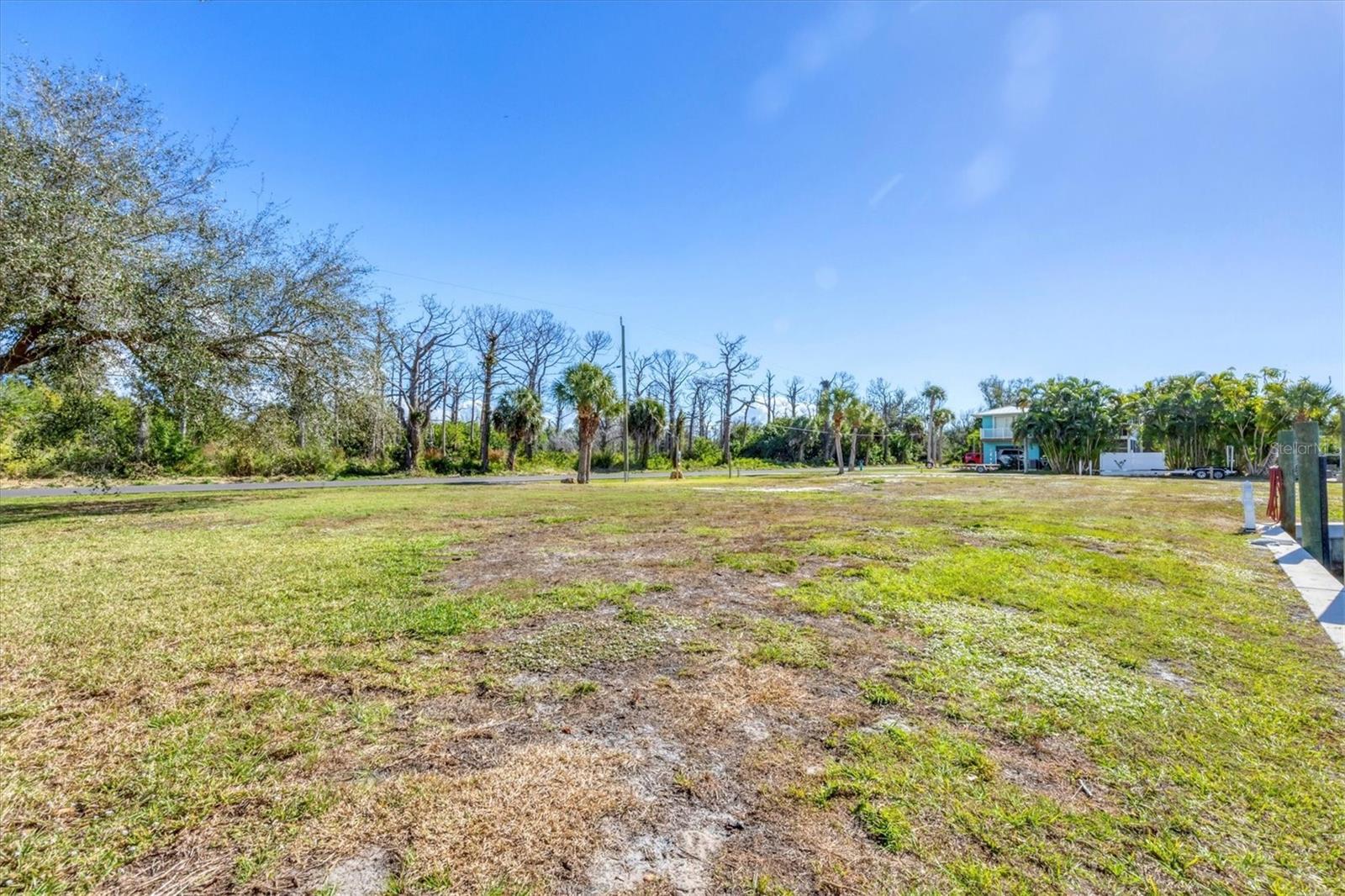 Image 29 of 44 For 10484 Raymond Street