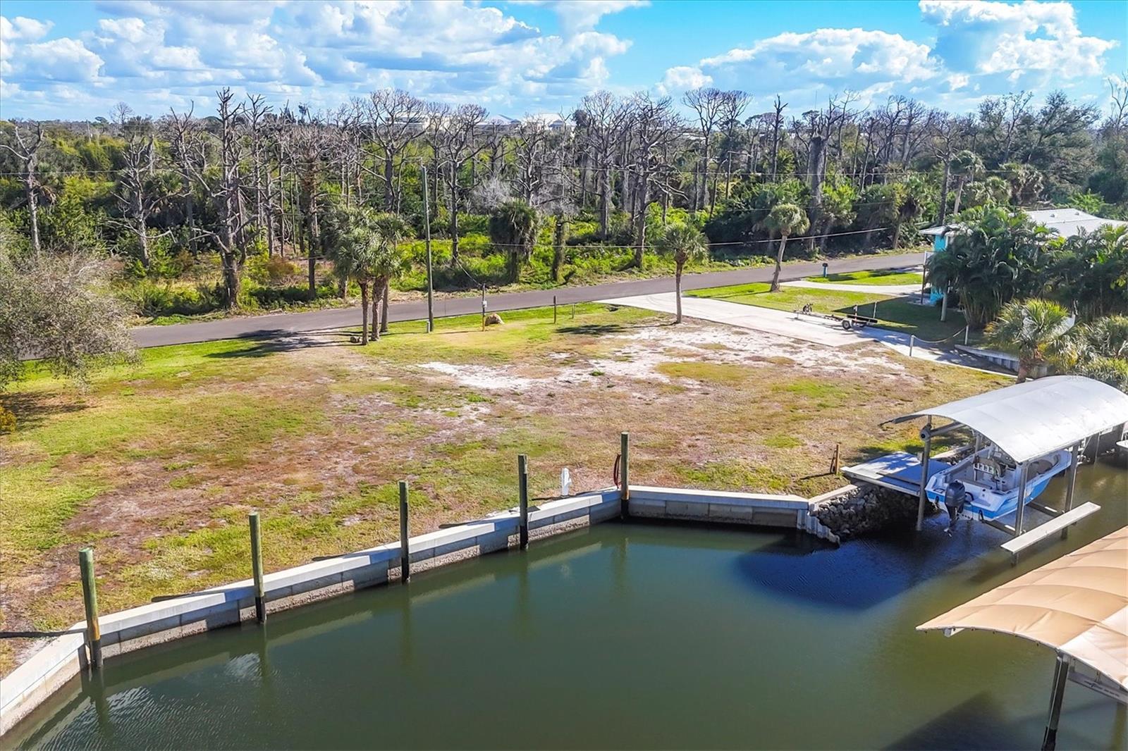 Image 7 of 44 For 10484 Raymond Street