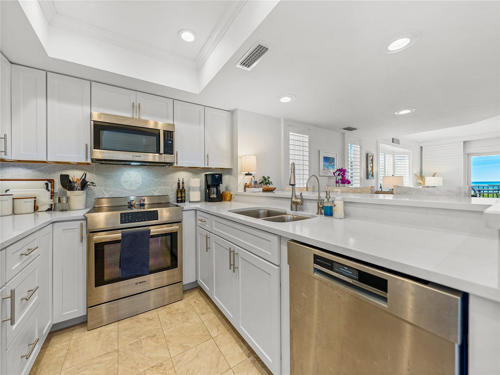 Image 4 of 40 For 420 Gulf Boulevard 4