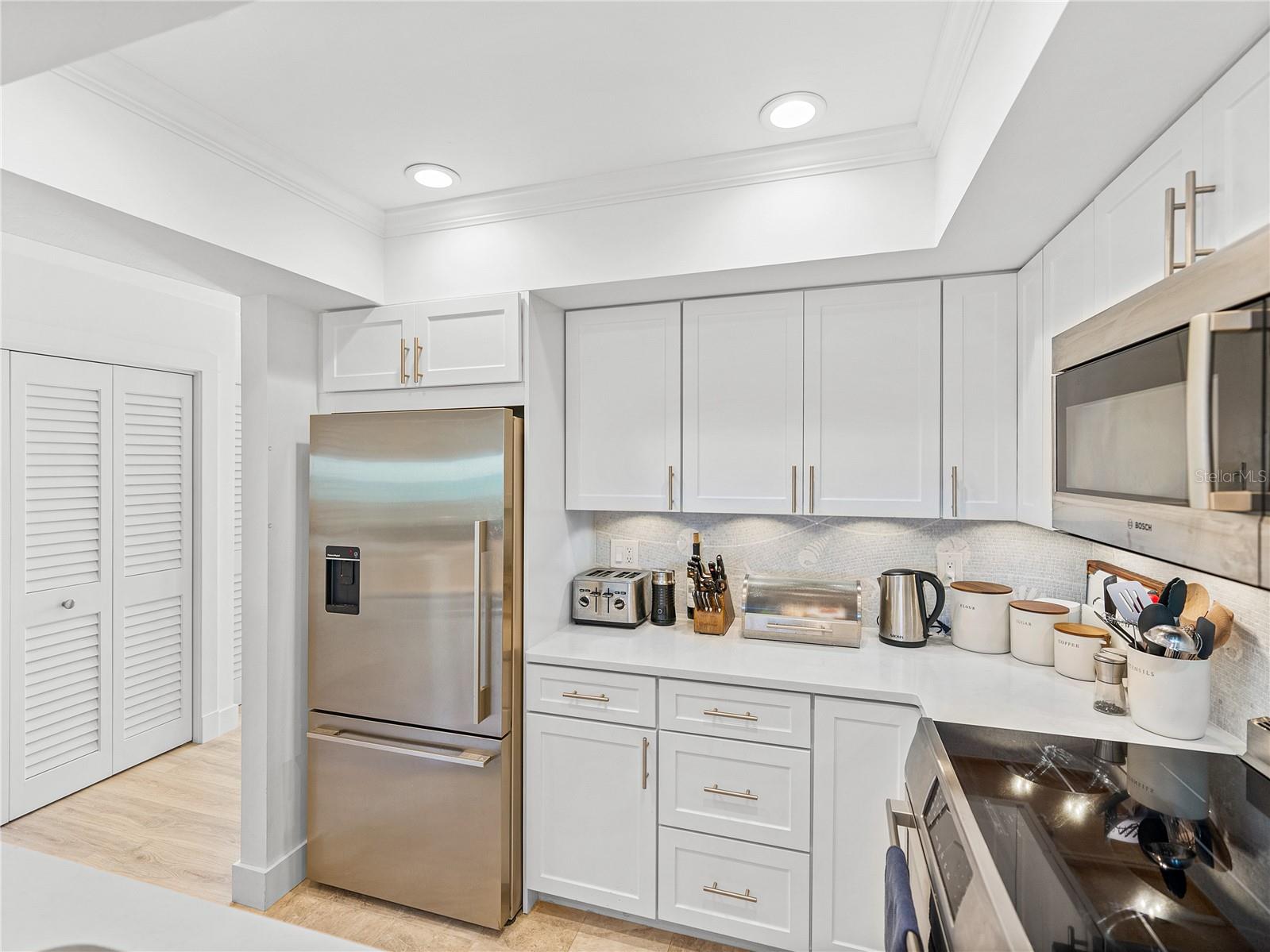 Image 7 of 40 For 420 Gulf Boulevard 4