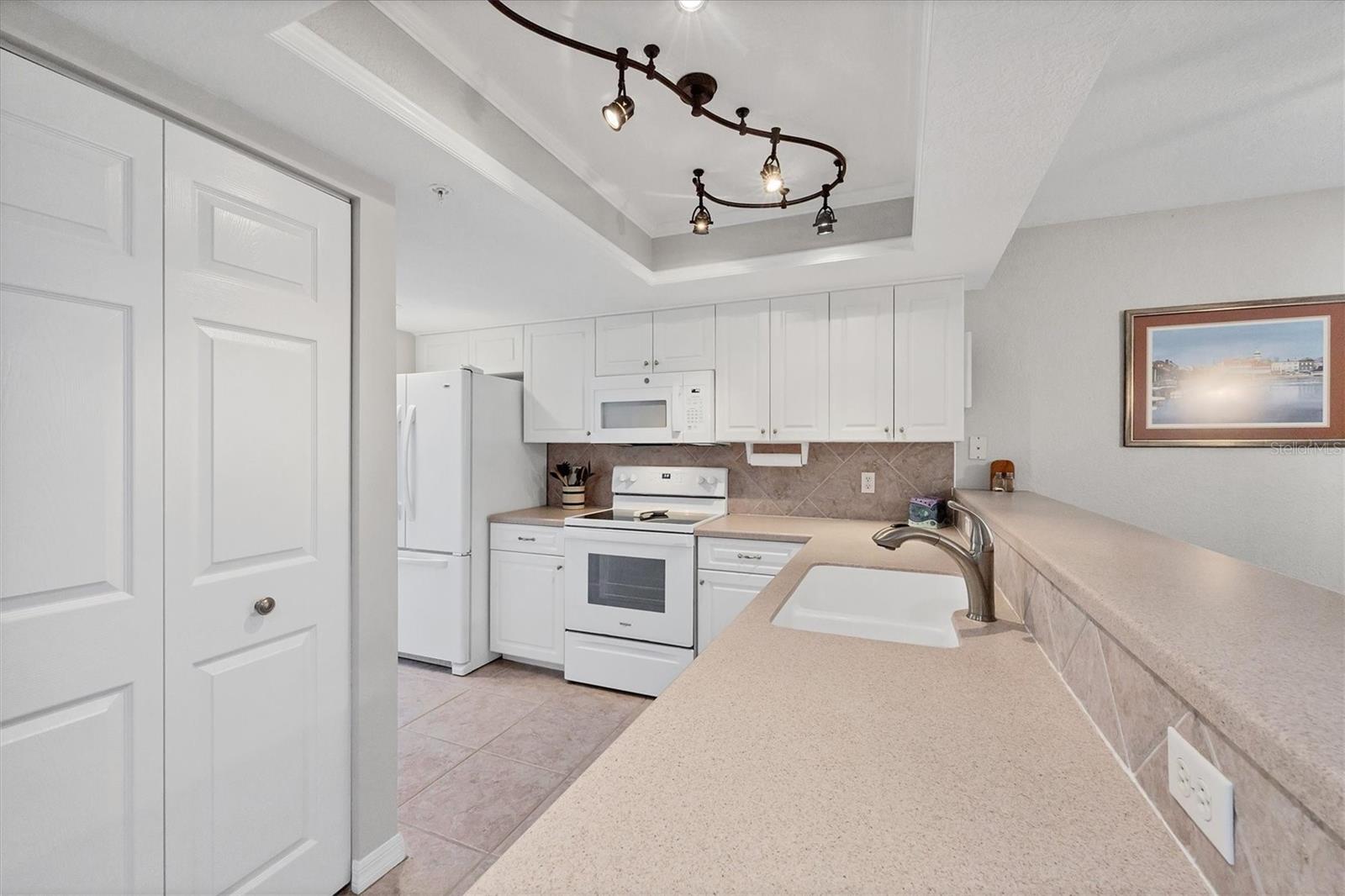 Image 13 of 41 For 6610 Gasparilla Pines Boulevard 131