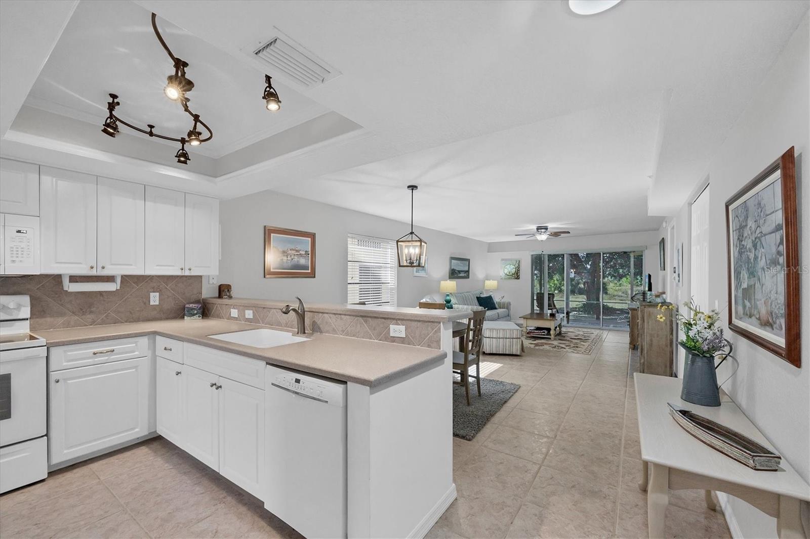 Image 14 of 41 For 6610 Gasparilla Pines Boulevard 131