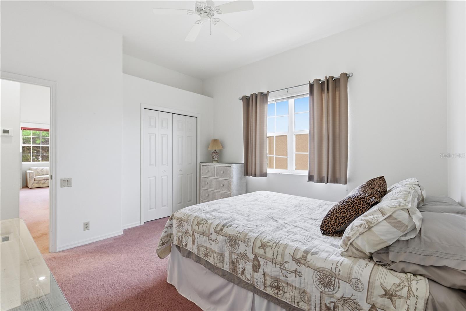 Image 21 of 39 For 8382 Pondview Lane