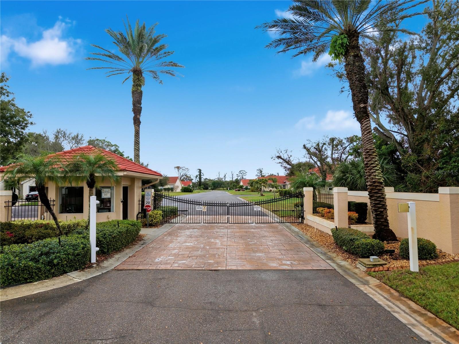 Image 38 of 39 For 8382 Pondview Lane