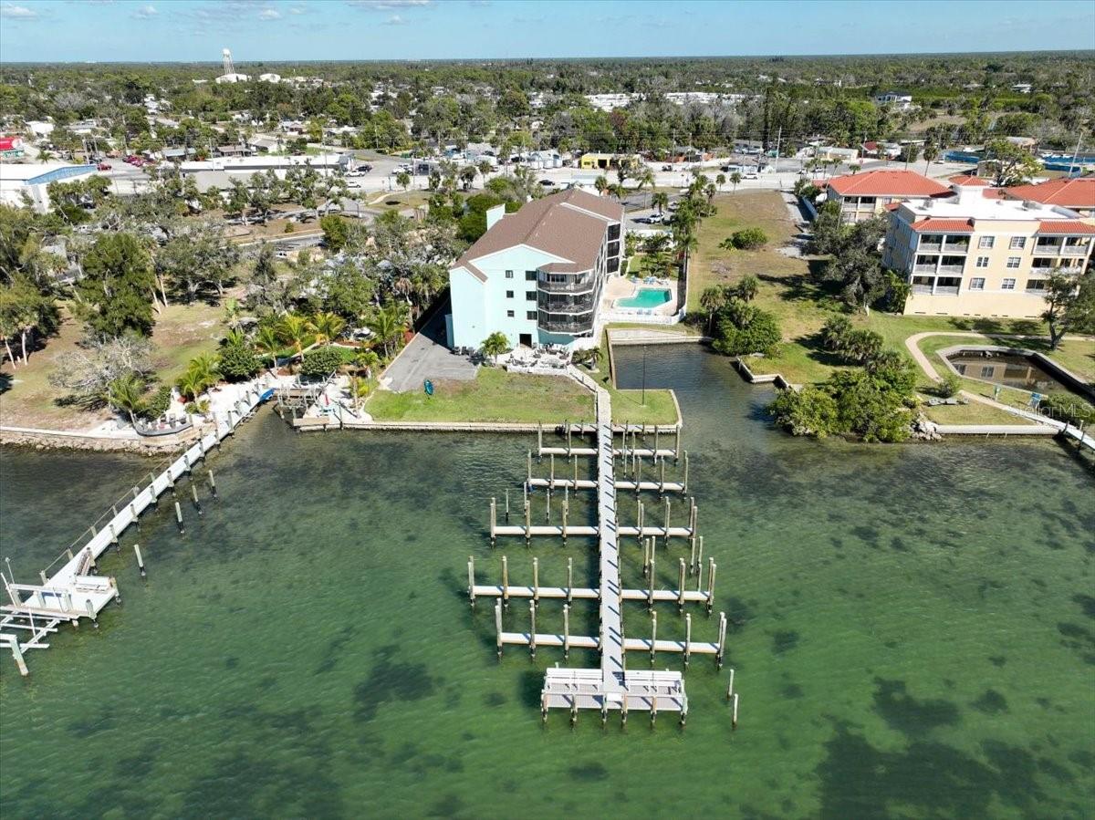 Image 15 of 44 For 53 Bay Heights Avenue 205