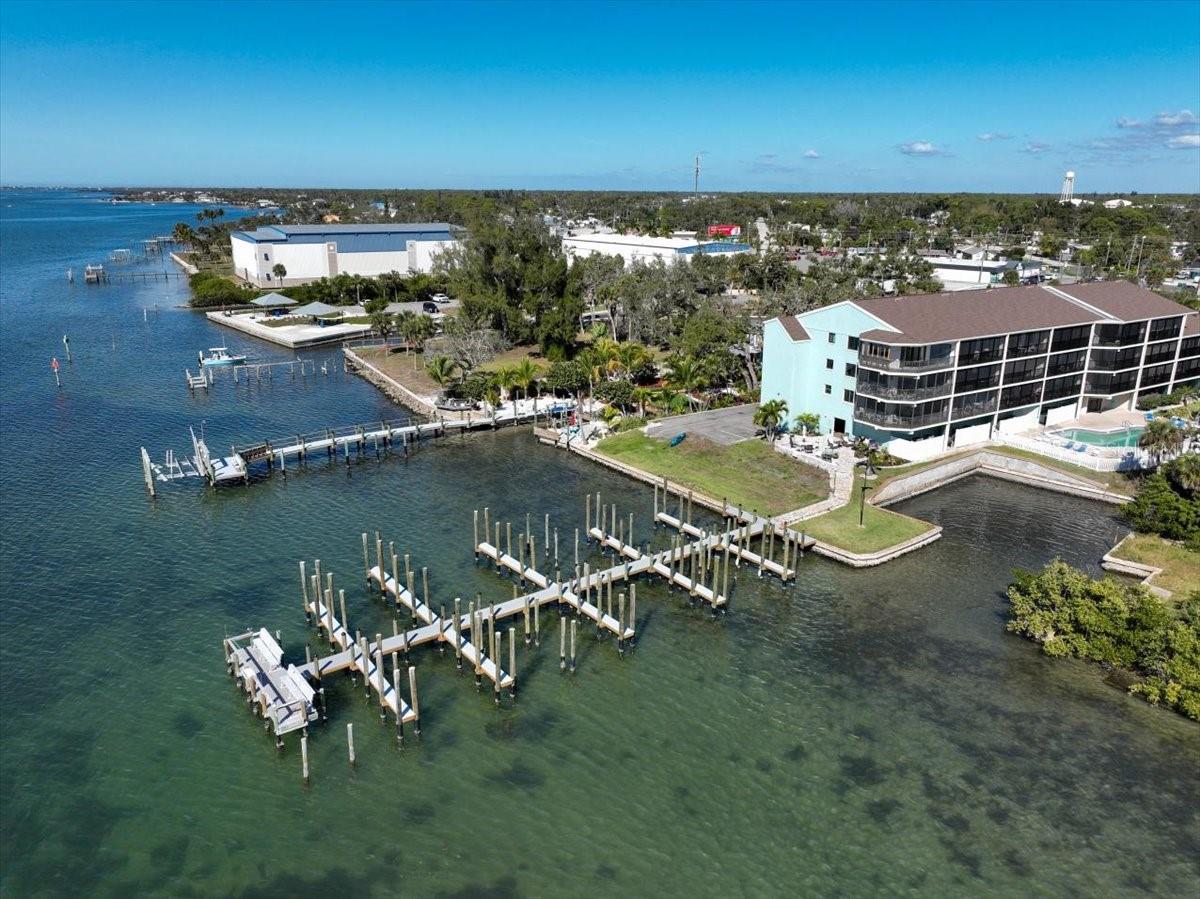 Image 2 of 44 For 53 Bay Heights Avenue 205