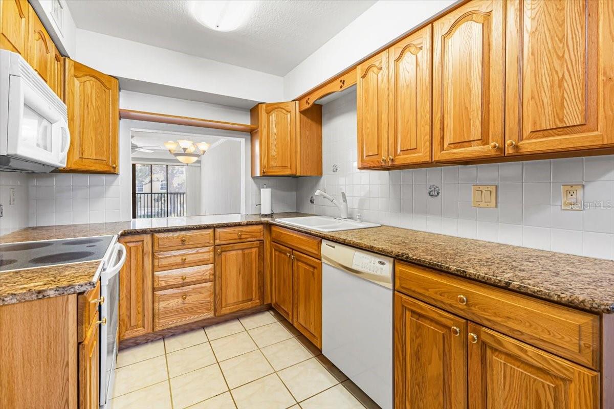 Image 21 of 44 For 53 Bay Heights Avenue 205