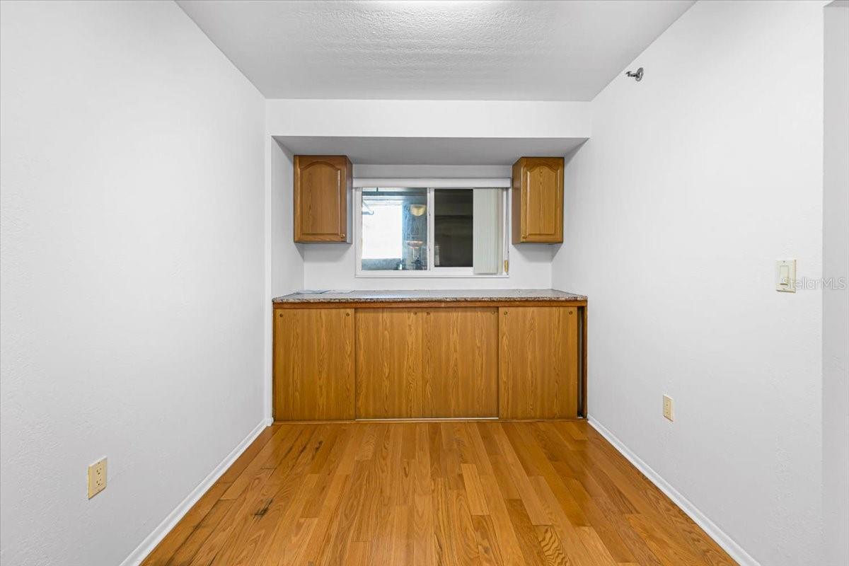 Image 22 of 44 For 53 Bay Heights Avenue 205