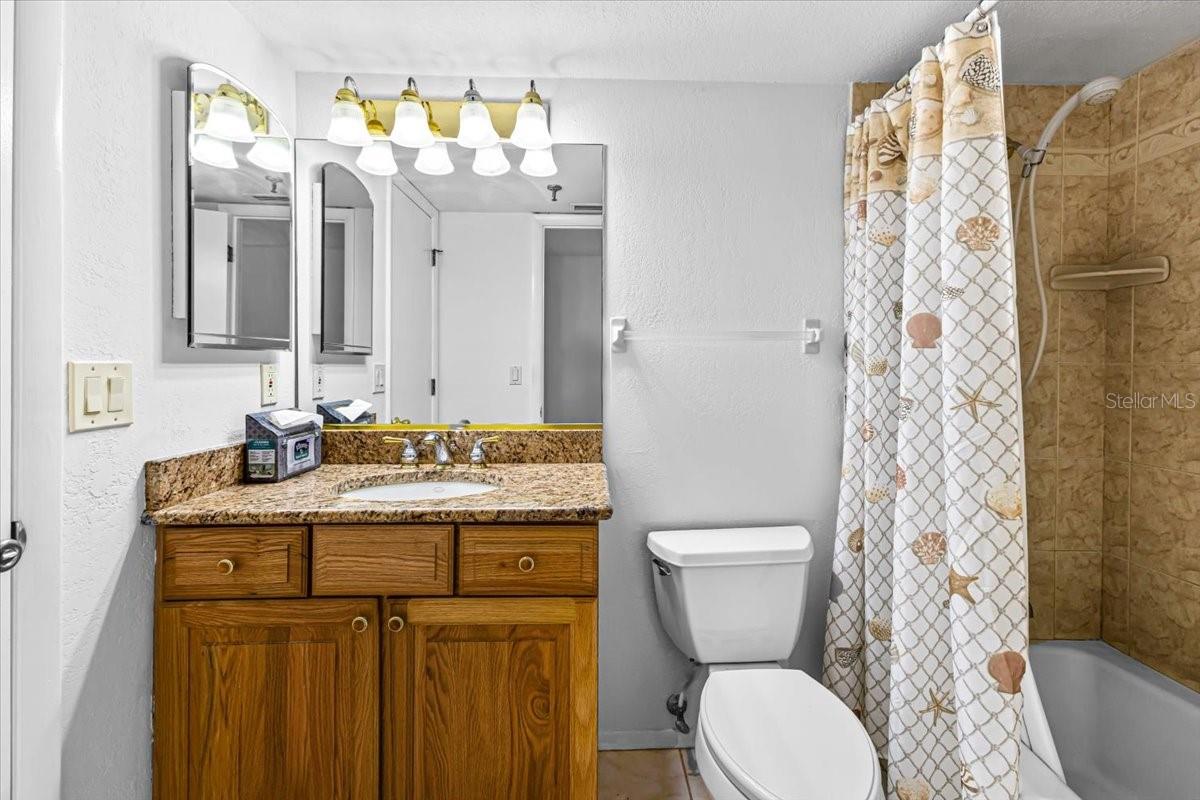 Image 28 of 44 For 53 Bay Heights Avenue 205