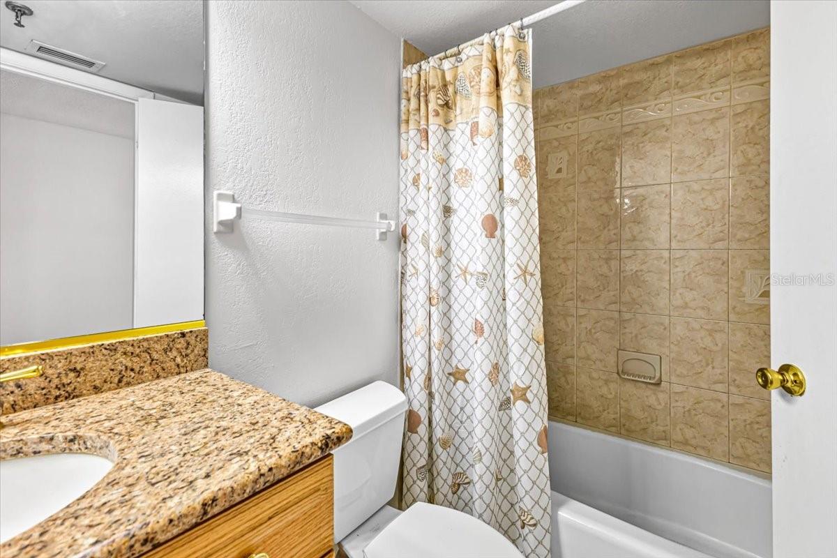 Image 29 of 44 For 53 Bay Heights Avenue 205